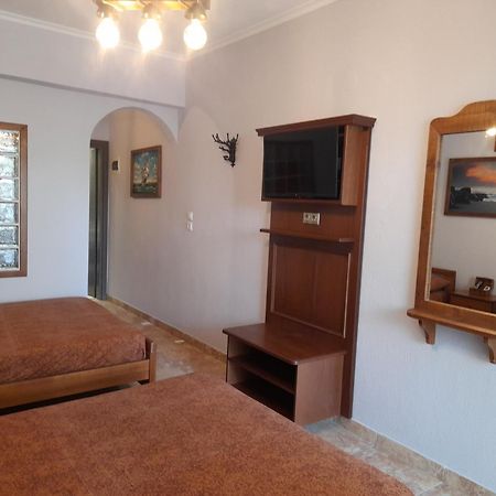 Tomas & Maria Rooms Neoi Poroi Room photo