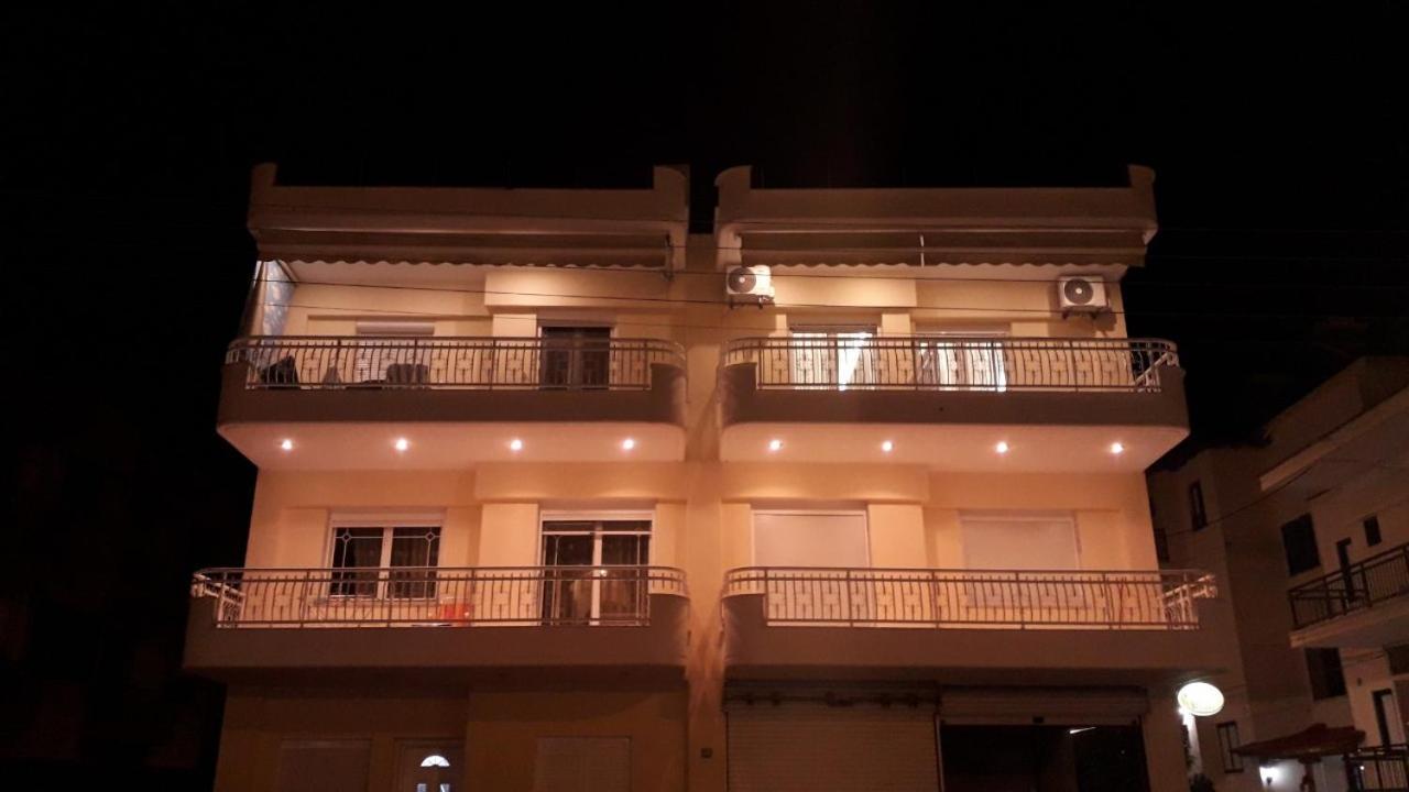Tomas & Maria Rooms Neoi Poroi Exterior photo