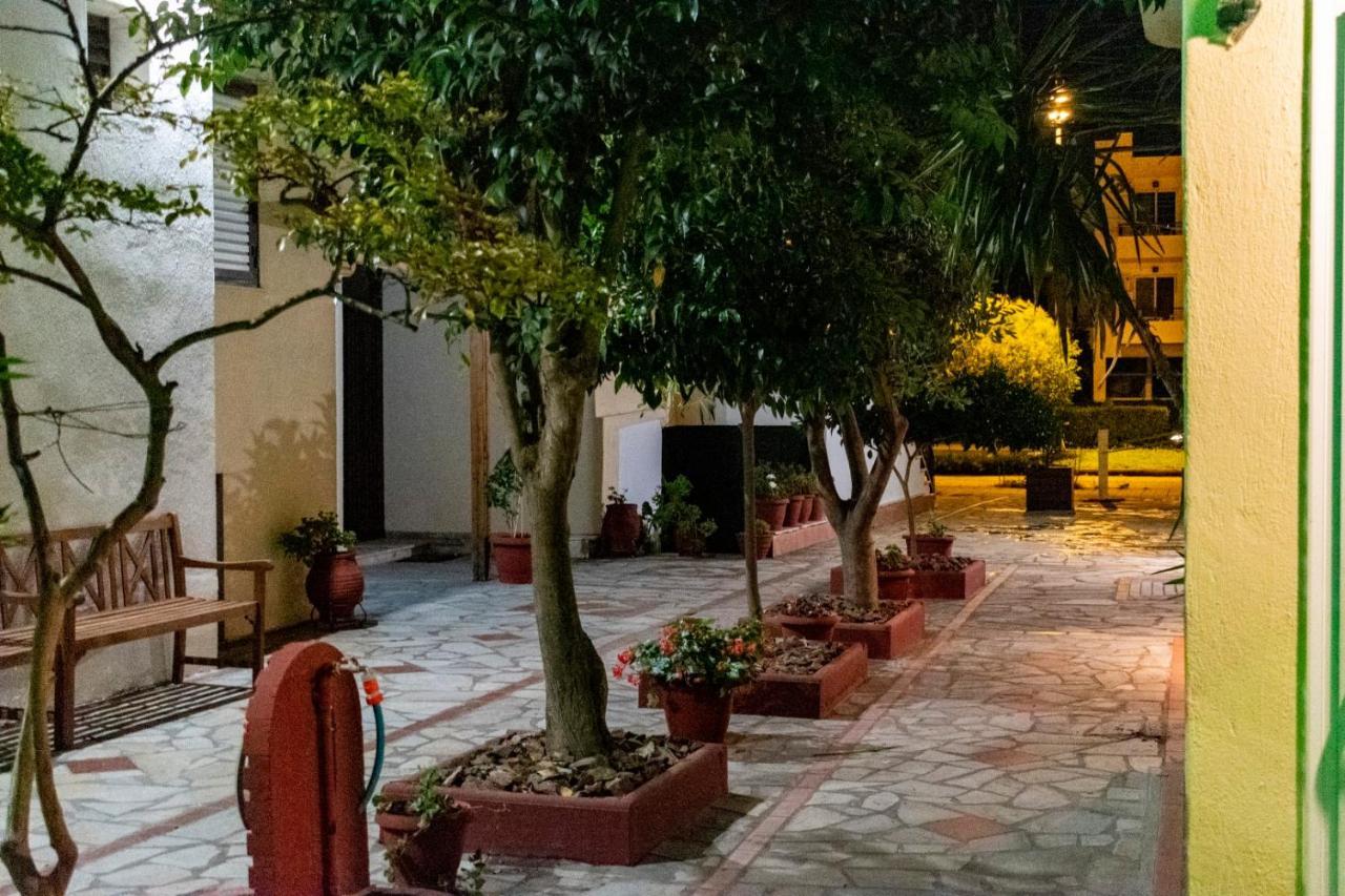 Tomas & Maria Rooms Neoi Poroi Exterior photo