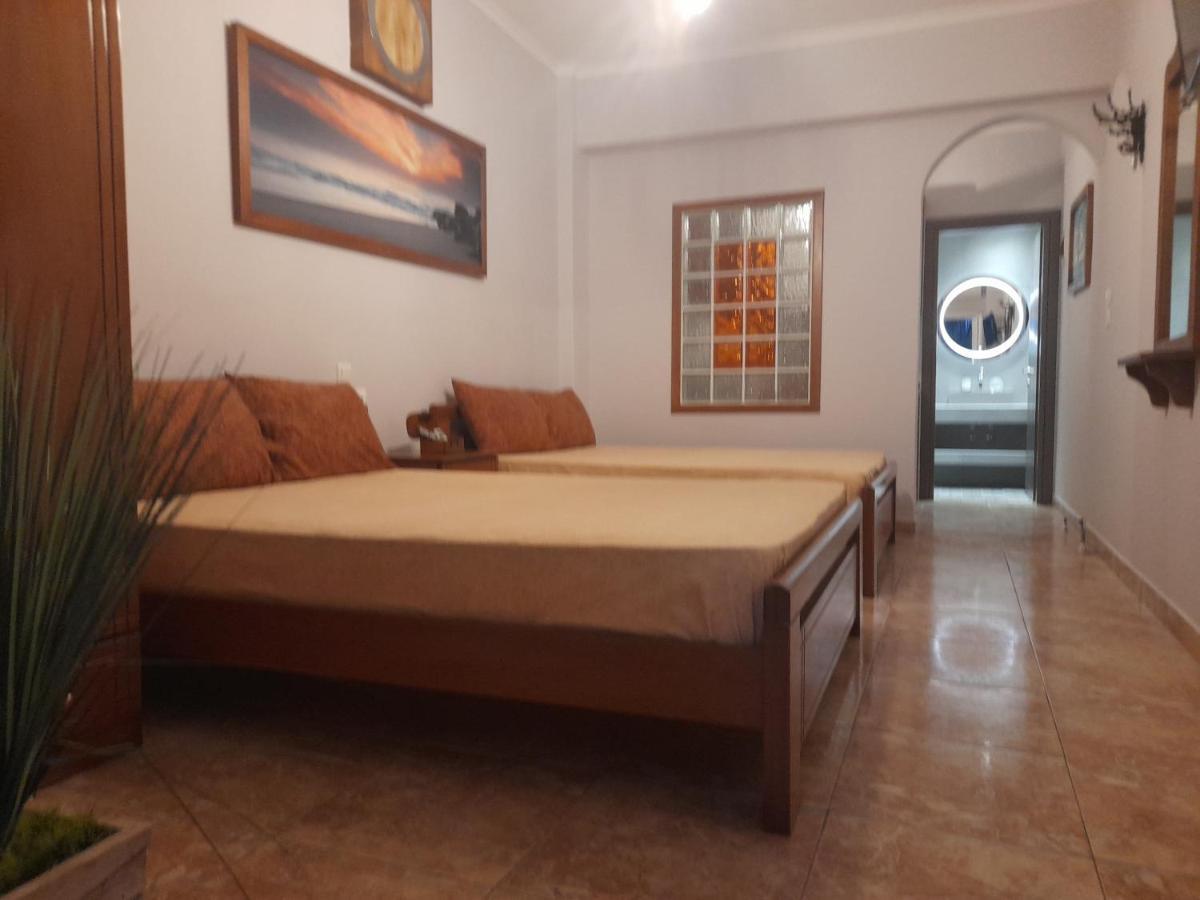 Tomas & Maria Rooms Neoi Poroi Room photo